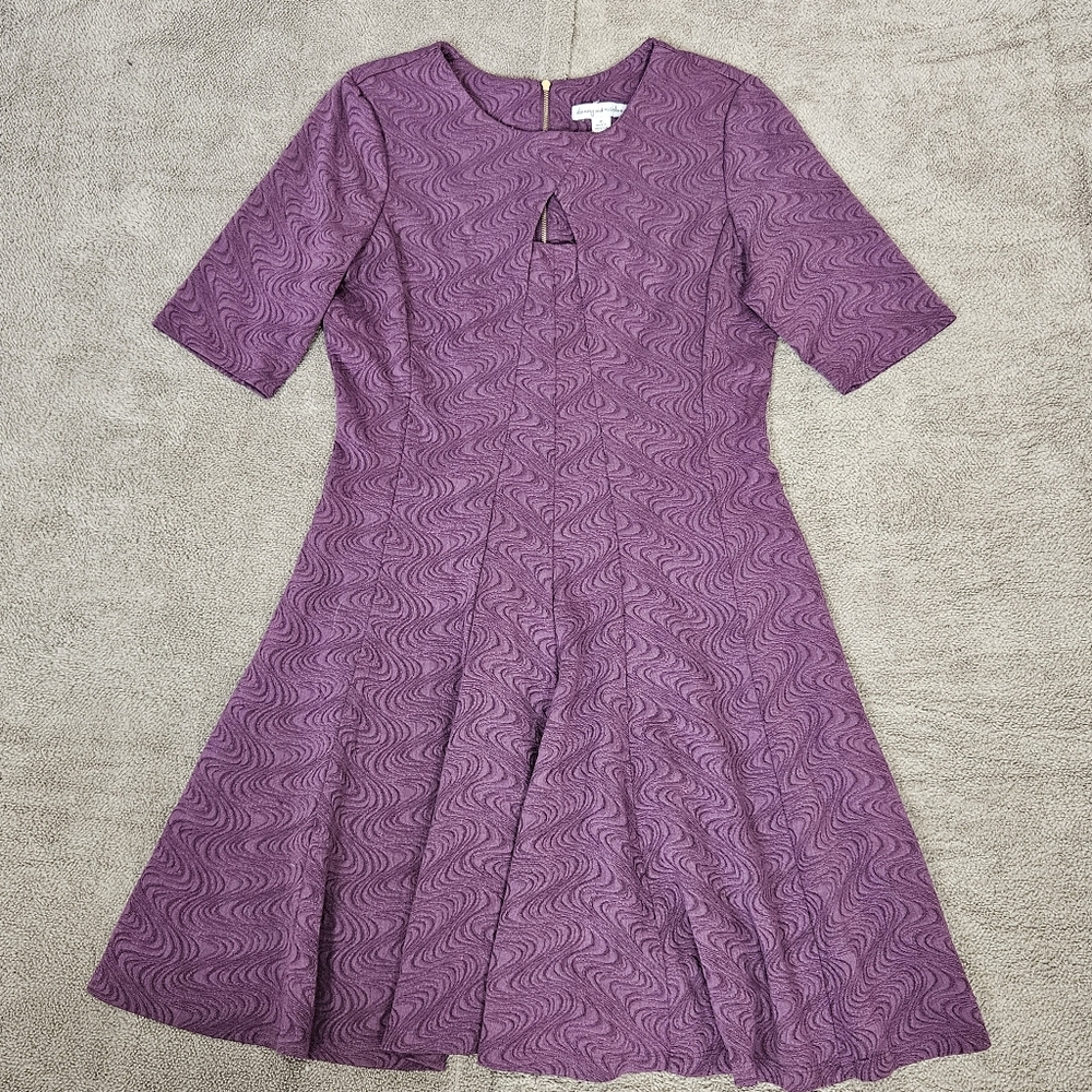 Danny & Nicole Fit & Flare Dress Key Hole Front Zipper Back Short Sleeve Size 16
